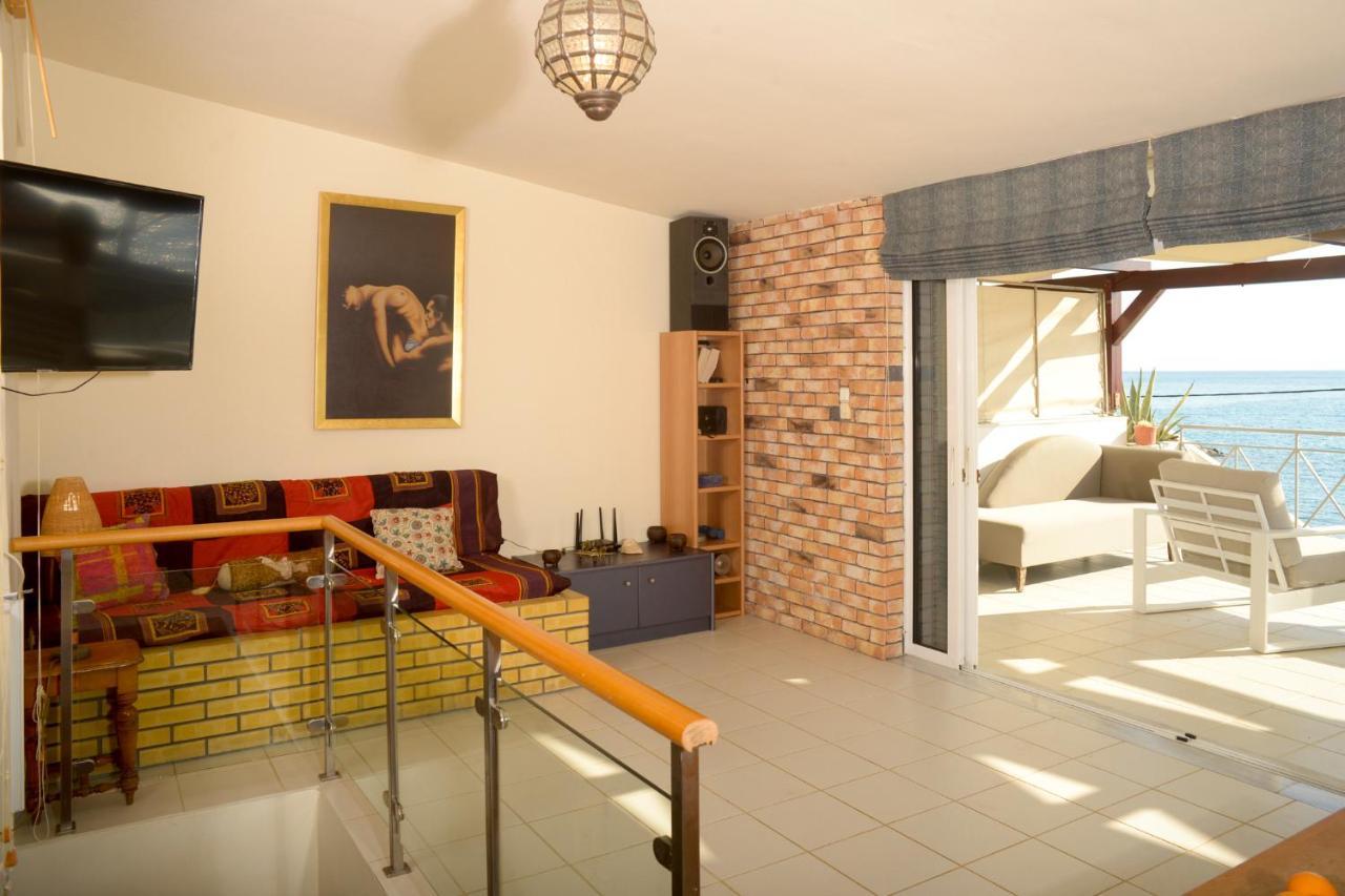Agali 1 Superior Maisonette Каламата Екстериор снимка